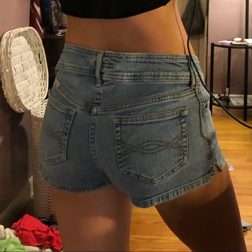 Abercrombie shorts low rise double button